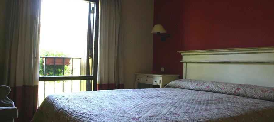 Hotel Vina Olivan Sarvise Bagian luar foto