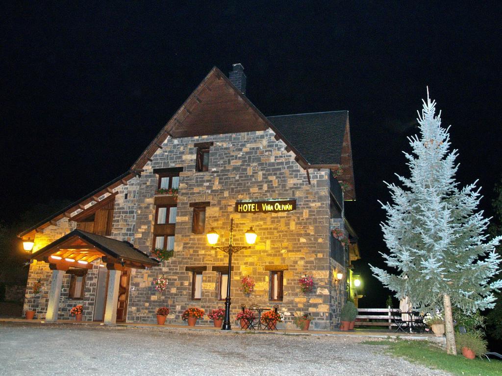 Hotel Vina Olivan Sarvise Bagian luar foto