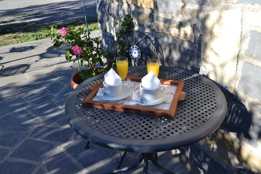 Hotel Vina Olivan Sarvise Bagian luar foto